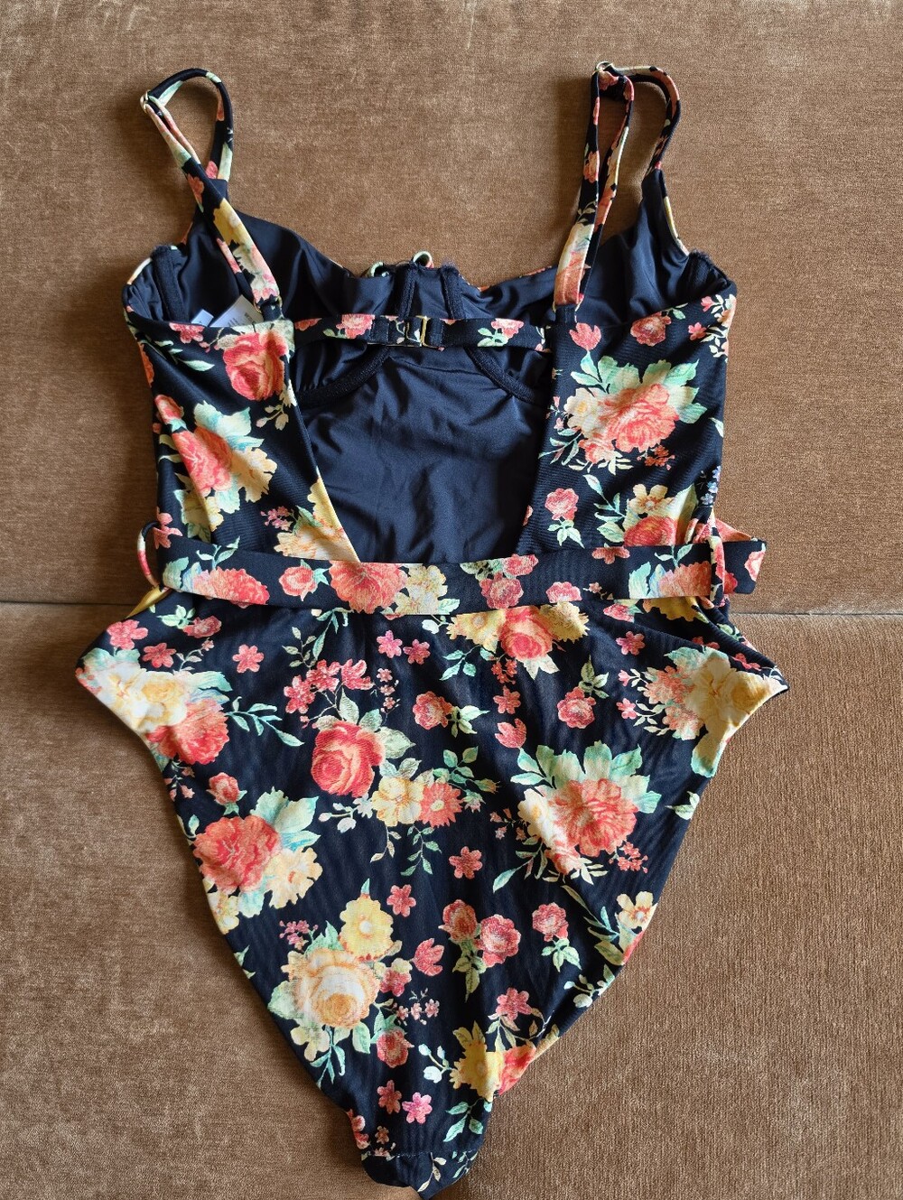 WeWoreWhat Underwire One Piece Swimsuit Golden Hour Black Multi Floral Sz M - Picture 5 of 9